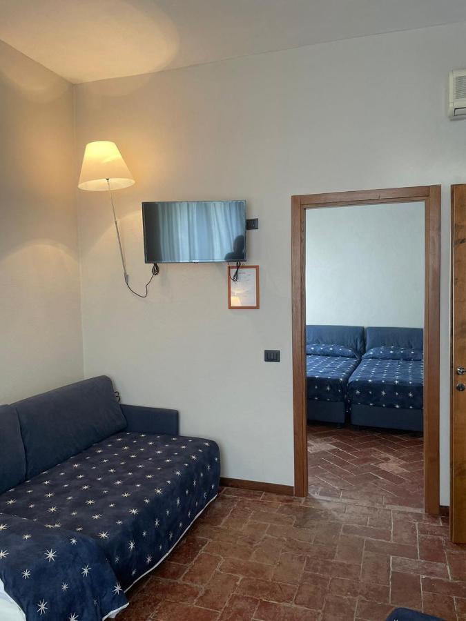 Locanda Del Glicine Campagnatico Luaran gambar